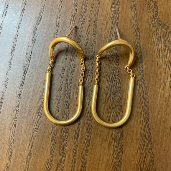 Jewelry - PRELOVED GOLD CHAIN LINK EARRINGS